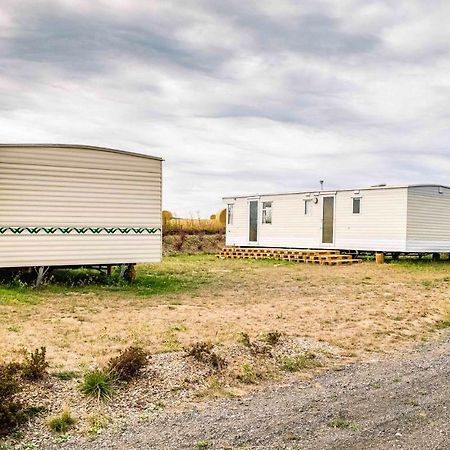 Mobilheimy Camp Dlouha Mile Hotell Rozmital pod Tremsinem Exteriör bild